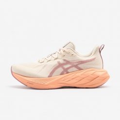 Buty do biegania damskie ASICS Dynablast 6. Buty do biegania ASICS, bez wzorów, z materiału, bez zapięcia, do biegania. Za 429.99 zł.