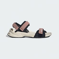 Sandały Terrex Hydroterra. Białe sandały adidas, bez wzorów, bez obcasa, bez zapięcia. Za 234.25 zł.