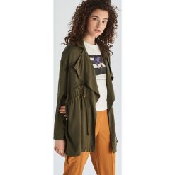 Kurtka ze ściągaczem - Khaki. Kurtki marki Sinsay. Za 99.99 zł.