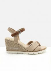 Sandały Tom Tailor, na koturnie o wyglądzie plecionki. Brązowe sandały bonprix, bez wzorów, bez obcasa, na koturnie, bez zapięcia. Za 269.99 zł.