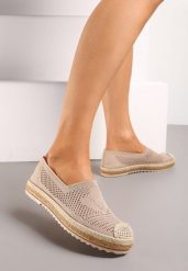 Ciemnobeżowe Ażurowe Espadryle z Ozdobną Plecionką Thalessia. Brązowe espadryle Born2be, w ażurowe wzory, bez obcasa. W wyprzedaży za 46.74 zł.