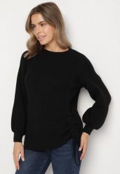 Czarny Sweter z Wiskozą Zdobiony Ściągaczem z Boku Titaneva. Czarne swetry Born2be, z aplikacjami, z jeansu, eleganckie, bez ramiączek. Za 109.99 zł.