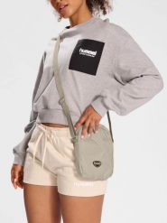 HUMMEL nerka HUMMEL. Brązowe nerki i saszetki Hummel, bez wzorów, z poliamidu, bez dodatków. Za 93.00 zł.