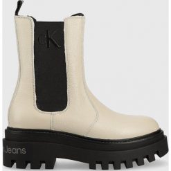 Calvin Klein Jeans sztyblety skórzane Flatform High Chelsea Mix damskie kolor szary na platformie. Szare botki Calvin Klein Jeans, bez wzorów, z jeansu, z okrągłym noskiem, bez obcasa, na platformie, bez zapięcia. Za 829.99 zł.