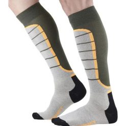 Skarpetki Monnet Hunting Silver. Zielone skarpetki MONNET, bez wzorów. Za 246.50 zł.