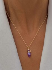 Les Petites Précieuses Pozłacany naszyjnik z zawieszką - dł. 16 cm rozmiar: onesize. Różowe naszyjniki Les Petites Précieuses, z materiału, z ametystem, pozłacane. Za 130.99 zł.