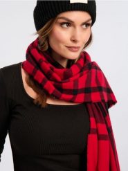 Szalik w kratę - czerwony. Czerwone szaliki i kominy Sinsay, bez wzorów. Za 29.99 zł.