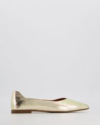 BALERINY DAMSKIE E118 GOLD. Baleriny Venezia, bez wzorów, ze skóry, bez obcasa, bez zapięcia. Za 219.00 zł.