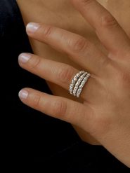 Les Favorites Srebrny pierścionek rozmiar: 52. Szare pierścionki Les Favorites, srebrne. Za 108.99 zł.