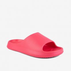Klapki damskie Coqui, materiał Coquiair, malinowe. Czerwone klapki Coqui, bez wzorów, z materiału, bez obcasa, na płaskiej podeszwie, bez zapięcia. Za 112.99 zł.