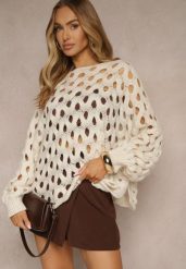 Jasnobeżowy Nietoperzowy Sweter z Dzianiny z Wełną o Ażurowym Splocie Filarasea. Brązowe swetry Renee, w ażurowe wzory, z dzianiny, casualowe, bez ramiączek. W wyprzedaży za 135.99 zł.