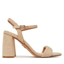 Sandały Steve Madden. Brązowe sandały Steve Madden, bez wzorów, bez obcasa, na słupku, bez zapięcia. Za 359.99 zł.