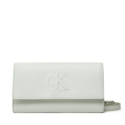 Torebka Calvin Klein Jeans. Białe torebki klasyczne Calvin Klein Jeans, bez wzorów, z jeansu, bez dodatków. Za 179.99 zł.