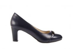 Czółenka Bayla-130 4006-120-764 Granat Skóra naturalna - 36. Niebieskie czółenka Bayla, bez wzorów, z gumy, eleganckie, bez obcasa, na obcasie, bez zapięcia. W wyprzedaży za 89.10 zł.