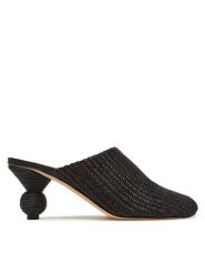 Weekend Max Mara Klapki 2515521015600 Czarny. Czarne klapki Weekend Max Mara, bez wzorów, z materiału, bez obcasa, bez zapięcia. Za 1,229.00 zł.