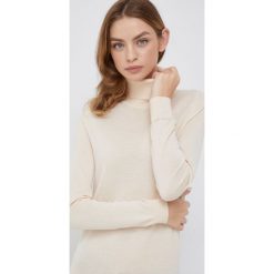 Tommy Hilfiger płaszcz z domieszką wełny kolor zielony przejściowy oversize. Zielone płaszcze Tommy Hilfiger, bez wzorów, z wełny, bez kaptura. W wyprzedaży za 1,129.90 zł.