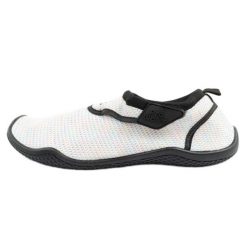 Buty do wody ProWater PRO-25-48-207L białe. Białe buty treningowe bez wzorów, z materiału, bez zapięcia, do pływania. Za 94.24 zł.