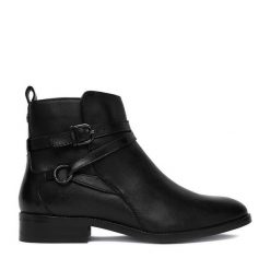 Botki Beverly Hills Polo Club. Czarne botki Beverly Hills Polo Club, bez wzorów, bez obcasa, na płaskiej podeszwie, bez zapięcia. Za 299.99 zł.