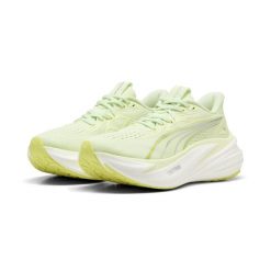 Damskie buty do biegania MagMax NITRO™ 2 PUMA. Zielone buty do biegania Puma, bez wzorów, z materiału, bez zapięcia, do biegania. Za 519.99 zł.