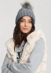 Ciemnoszara Czapka z Wełną Clout. Szare czapki zimowe Renee, bez wzorów, z dzianiny. W wyprzedaży za 23.99 zł.