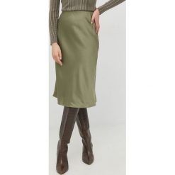 Guess spódnica kolor zielony midi rozkloszowana. Zielone spódnice Guess, l, z aplikacjami, z tkaniny, midi, rozkloszowane. W wyprzedaży za 320.99 zł.