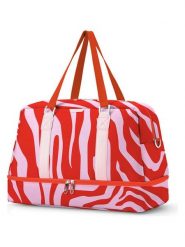 Puccini Torba podróżna w kolorze jasnoróżowo-czerwonym - 20 x 40 x 25 cm rozmiar: onesize. Czerwone torby podróżne Puccini, bez wzorów, z materiału, przez ramię. Za 177.32 zł.