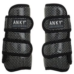 Zamknięte buty dla koni ANKY Shiny-Climatrole. Czarne buty treningowe ANKY, bez wzorów, bez zapięcia, do jazdy konnej. Za 353.50 zł.