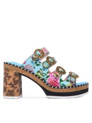 Laura Vita Klapki Naomio 10 Niebieski. Niebieskie klapki LAURA VITA, bez wzorów, ze skóry, bez obcasa, bez zapięcia. Za 439.99 zł.