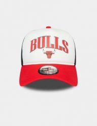 Czapka New Era Chicago Bulls Retro Trucker. Białe czapki z daszkiem New Era, bez wzorów, z materiału, retro. Za 138.65 zł.