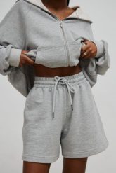 Krótkie spodenki ze sznurkiem w kolorze LIGHT GREY lurex - PROSPER-XL. Szare szorty Marsala, bez wzorów, z bawełny. Za 299.90 zł.