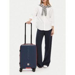 Walizka kabinowa Nautica. Niebieskie walizki Nautica. Za 279.99 zł.