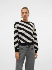 Vero Moda Sweter w kolorze czarno-białym rozmiar: XL. Białe swetry Vero Moda, xl, bez wzorów, ze splotem, bez ramiączek. Za 127.65 zł.