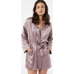 New Siberian Satynowy Szlafrok Z Podszewką Z Polaru - Xl - Brązowy - Etam. Brązowe szlafroki damskie Etam, xl, bez wzorów, z polaru, bez ramiączek. Za 199.90 zł.