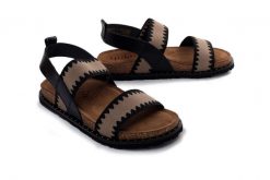 YOKONO BOLUS-255 NAP NEGRO, sandały damskie. Czarne sandały Yokono, bez wzorów, ze skóry, bez obcasa, na płaskiej podeszwie, bez zapięcia. Za 249.90 zł.
