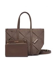 Calvin Klein Torebka Woven Sueded Mini Tote Crossbody LV04F3696G Brązowy. Brązowe torebki klasyczne Calvin Klein, bez wzorów, ze skóry, bez dodatków. Za 489.99 zł.