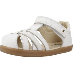 Sandały BOBUX CROSS JUMP Biały. Białe sandały BOBUX, bez wzorów, ze skóry, bez obcasa, bez zapięcia. Za 333.99 zł.