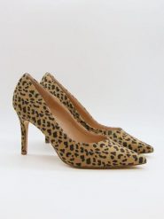 Bellucci Czółenka w kolorze beżowo-czarnym rozmiar: 40. Brązowe czółenka Bellucci, bez wzorów, klasyczne, bez obcasa, na szpilce, bez zapięcia. Za 100.99 zł.