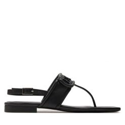 Sandały Emporio Armani. Czarne sandały Emporio Armani, bez wzorów, bez obcasa, na płaskiej podeszwie, bez zapięcia. Za 999.99 zł.
