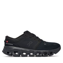 Buty na siłownię On. Czarne buty treningowe On, bez wzorów, bez zapięcia, na fitness i siłownię. Za 764.99 zł.