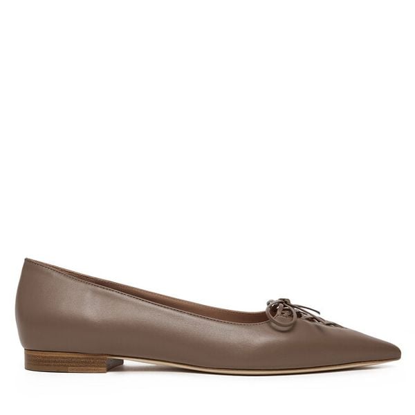 Baleriny MALONE SOULIERS. Brązowe baleriny MALONE SOULIERS, bez wzorów, bez obcasa, bez zapięcia. Za 1,433.99 zł.