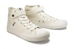 BIG STAR FF274579 biały, trampki damskie. Białe trampki BIG STAR, bez wzorów, retro, bez zapięcia. Za 69.95 zł.