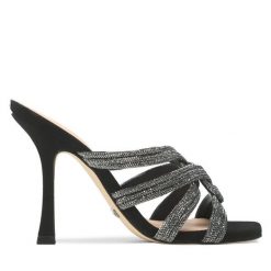Klapki Guess. Czarne klapki Guess, z aplikacjami, bez obcasa, bez zapięcia. Za 699.99 zł.