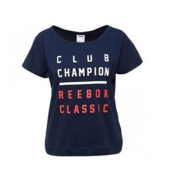 Koszulka sportowa damska Reebok Court Classic. Niebieskie t-shirty sportowe Reebok, uniwersalny, bez wzorów, z materiału, bez ramiączek, na fitness i siłownię. Za 148.00 zł.