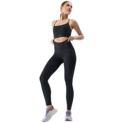 Legginsy fitness z wysokim stanem i kieszenią damskie. Czarne legginsy sportowe 4f, s, bez wzorów, z dzianiny, z podwyższonym stanem, do biegania. Za 129.99 zł.