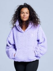 Bluza z kapturem Fluffy - damska - na cztery pory roku - Teddy - liliowa. Fioletowe bluzy POEDERBAAS, xl, bez wzorów, z materiału, eleganckie, bez ramiączek, z kapturem. Za 199.42 zł.