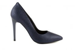 Czółenka Bayla-056 1810-771 Granat, Skóra naturalna - 38. Niebieskie czółenka Bayla, z aplikacjami, z lakierowanej skóry, klasyczne, bez obcasa, bez zapięcia. W wyprzedaży za 179.10 zł.