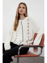 Trendyol Kardigan w kolorze białym rozmiar: L. Białe swetry Trendyol, l, bez wzorów, bez ramiączek. Za 86.99 zł.