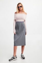 Spódnica plisowana Kabir MAX MARA LEISURE. Spódnice Max Mara Leisure, xs, bez wzorów. W wyprzedaży za 407.57 zł.