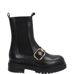 CZARNE BOTKI EMILIE-03 VI NER. Czarne botki Venezia, bez wzorów, ze skóry, bez obcasa, bez zapięcia. Za 249.00 zł.