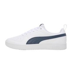 Buty sportowe sneakersy skóra ekologiczna białe PUMA RICKIE 387607-1. Niebieskie buty treningowe Puma, bez wzorów, ze skóry ekologicznej, bez zapięcia, trekkingowe. Za 149.00 zł.